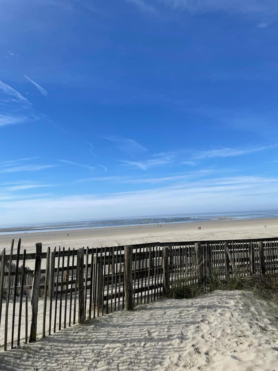 L'Alteia - L'Appartement Les Pieds Dans L'Eau Avec Place De Parking Prive Et Acces Direct A La Plage Berck Buitenkant foto