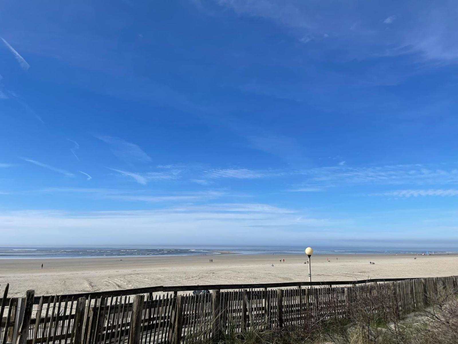 L'Alteia - L'Appartement Les Pieds Dans L'Eau Avec Place De Parking Prive Et Acces Direct A La Plage Berck Buitenkant foto