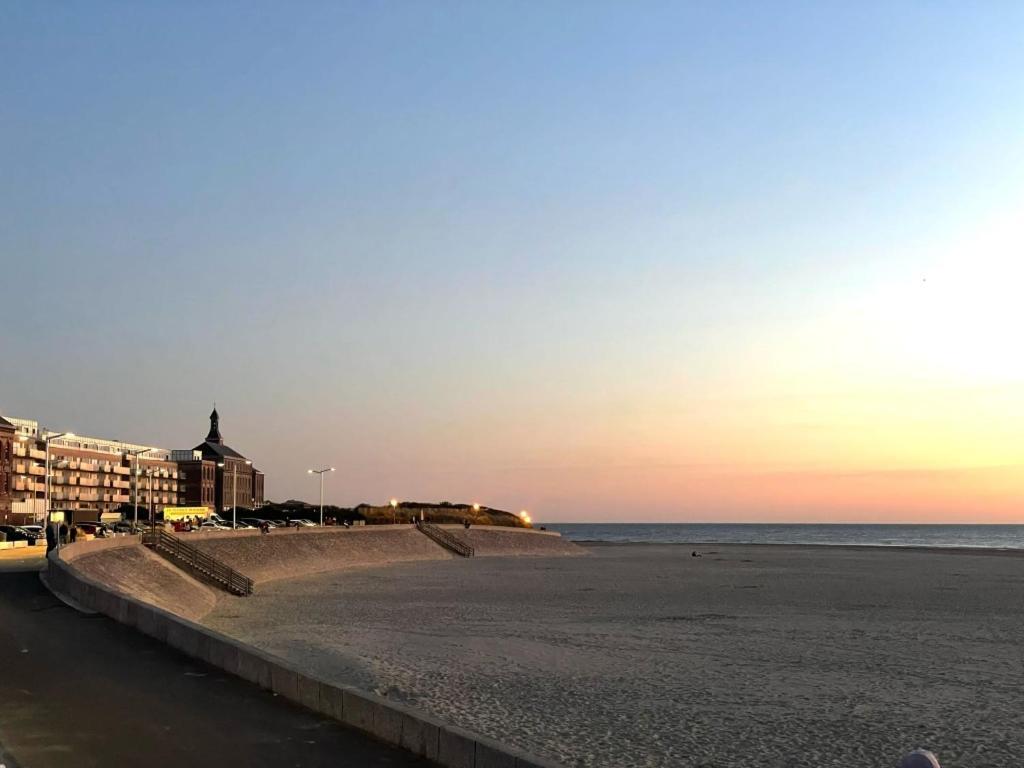 L'Alteia - L'Appartement Les Pieds Dans L'Eau Avec Place De Parking Prive Et Acces Direct A La Plage Berck Buitenkant foto